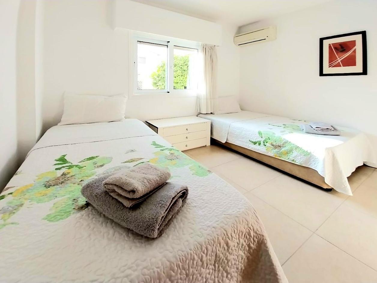Sun Tower 101 Apartman Limassol Kültér fotó